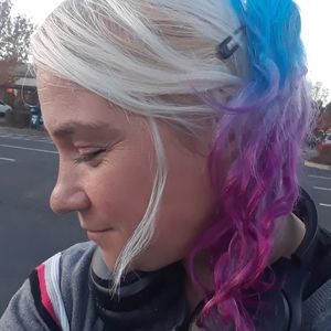 Meet your Posher, Jenny